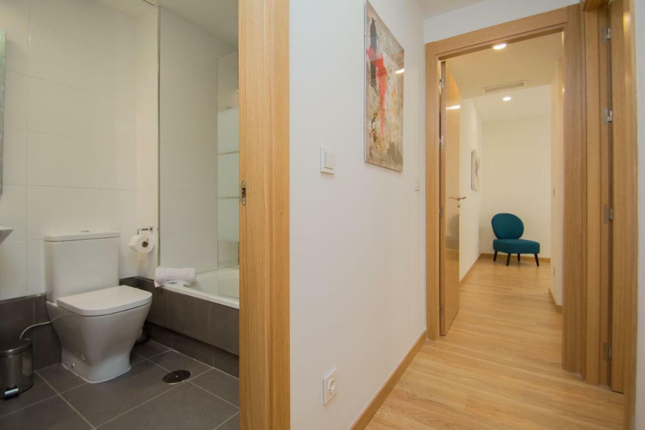 Enjoygranada Arabial 5A - Pool & Free Parking Apartment Exterior photo
