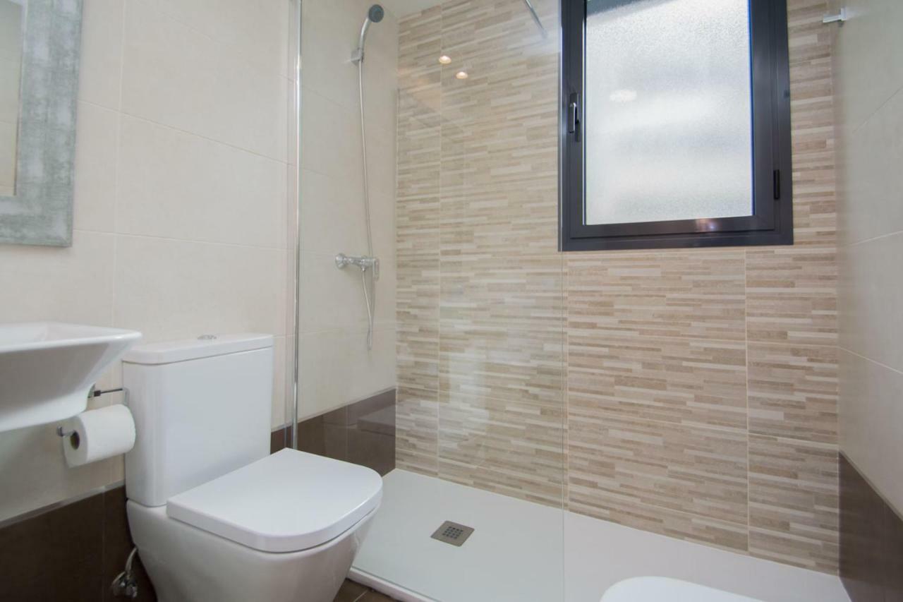 Enjoygranada Arabial 5A - Pool & Free Parking Apartment Exterior photo
