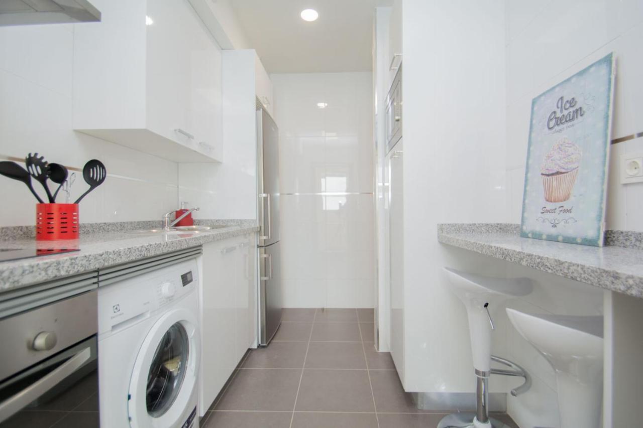 Enjoygranada Arabial 5A - Pool & Free Parking Apartment Exterior photo